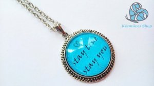 Stay true - üveglencsés medál